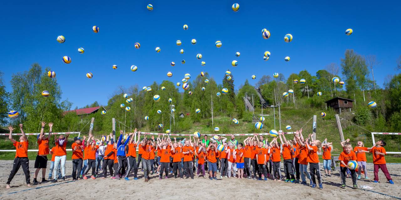 Sandvolleyball skole på USN Cambus Bø